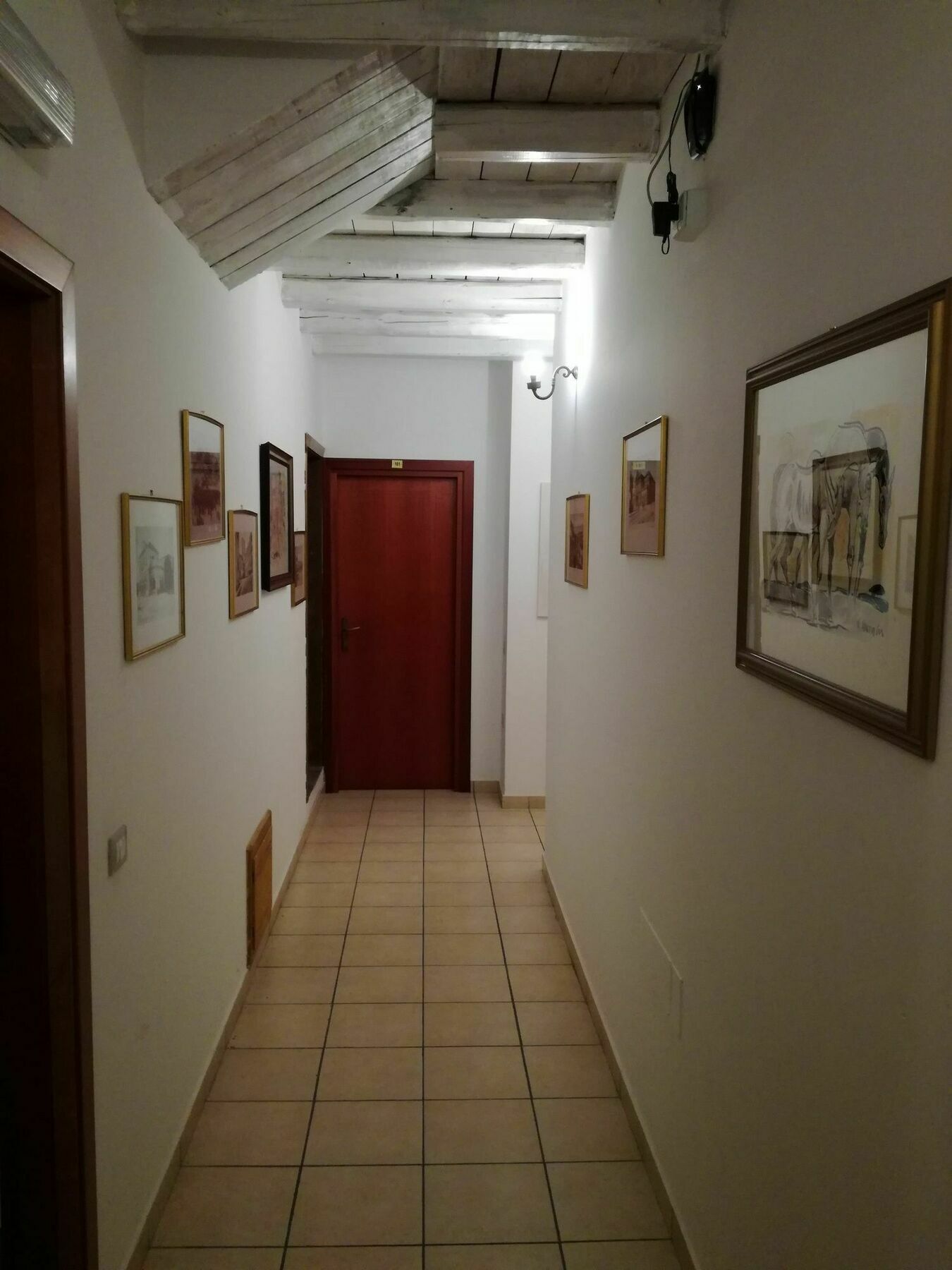 Cagliari Novecento Hotell Exteriör bild
